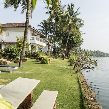 Shikara Beach Resort Кавелоссім Екстер'єр фото